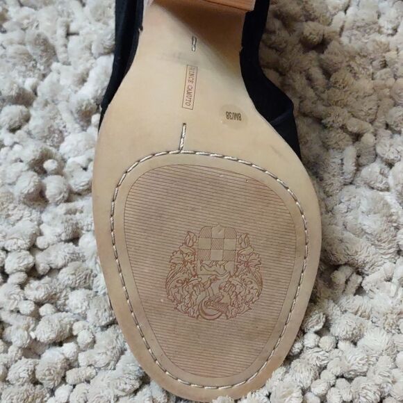 Vince Camuto Women's size 8 boot shoe black open toe chunky heel brushed leather - Picture 7 of 7